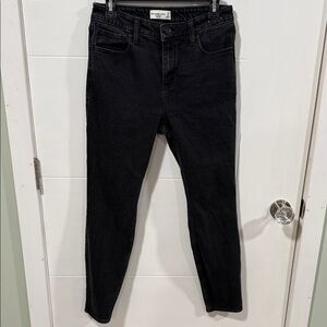 Abercrombie & Fitch Women's Black Skinny High Rise Jeans Size 6 Regular